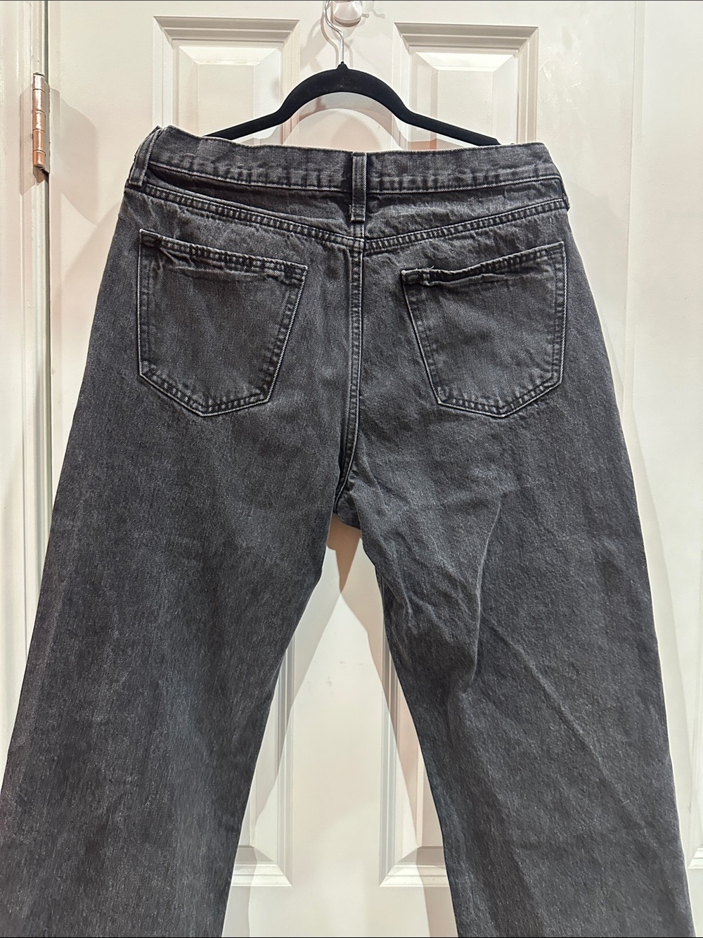 NWOT Old Navy Men's Charcoal Relaxed Straight Jeans size 33X30 - Picture 6 of 10
